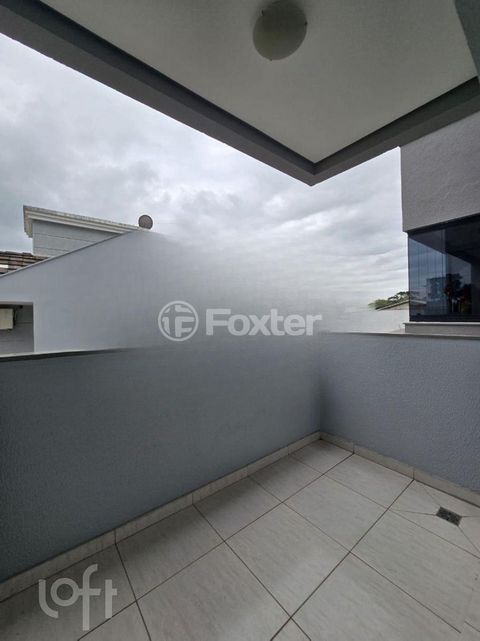 Image 11 - 930943