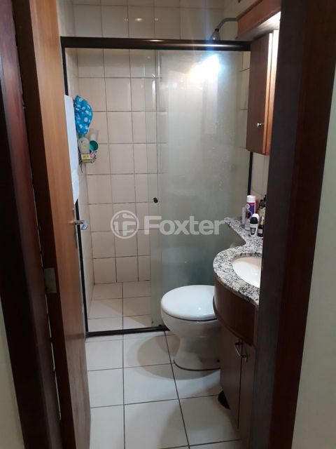 Image 8 - 931005
