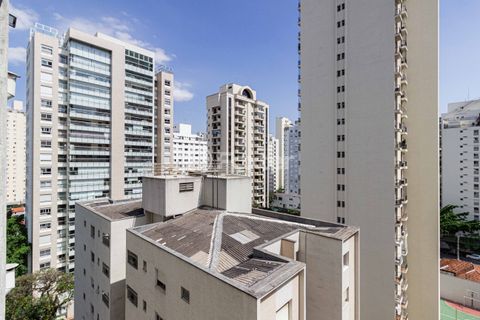 Image 19 - 931008