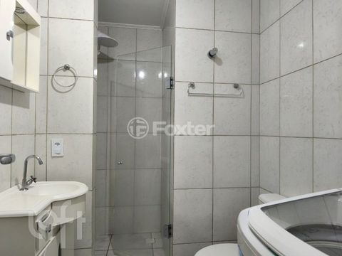 Image 7 - 931041