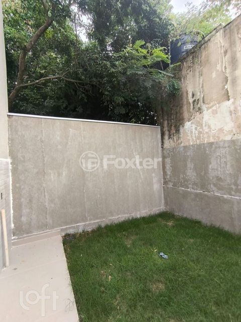 Image 3 - 931068