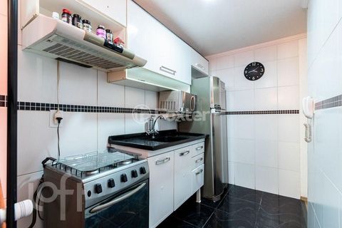 Image 3 - 931070