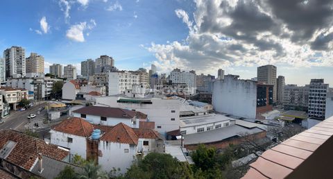 Image 8 - 931090