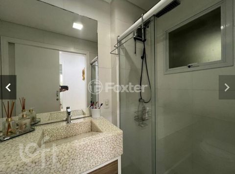 Image 7 - 931172