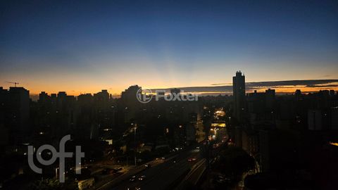 Image 8 - 931407