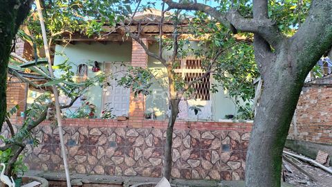Image 6 - 931420