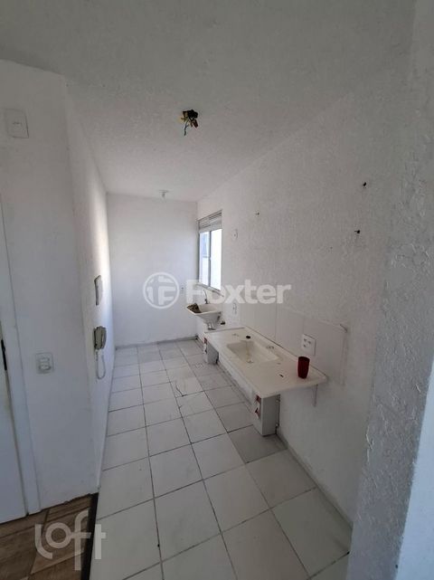 Image 4 - 931431