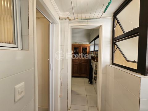 Image 11 - 931451