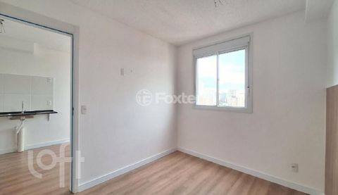 Image 3 - 931520