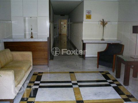 Image 6 - 931527