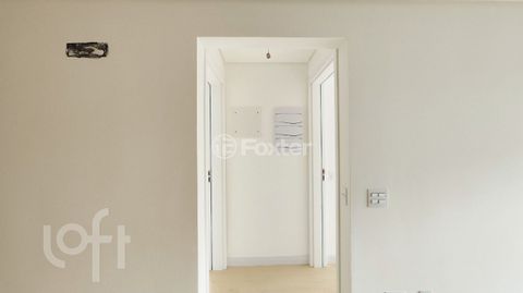 Image 7 - 931564