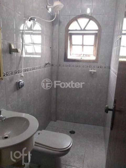 Image 7 - 931574