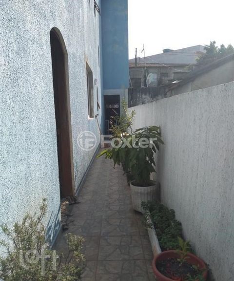 Image 9 - 931574