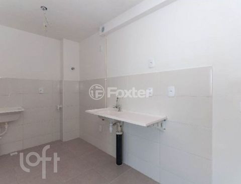 Image 7 - 931585