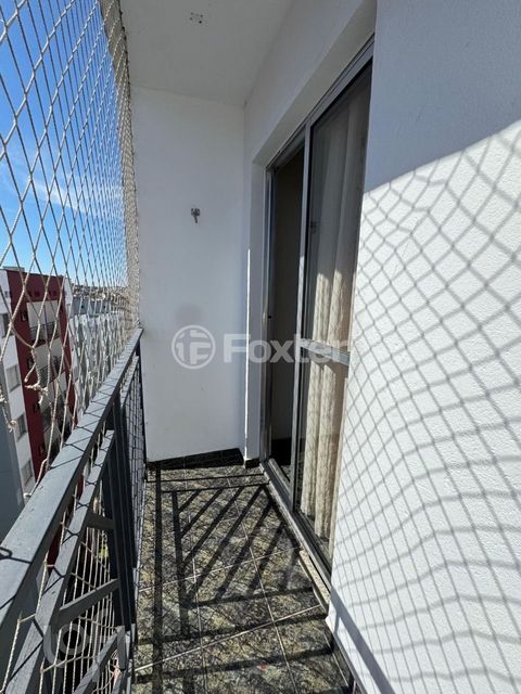 Image 8 - 931591
