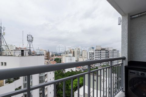 Image 4 - 931613
