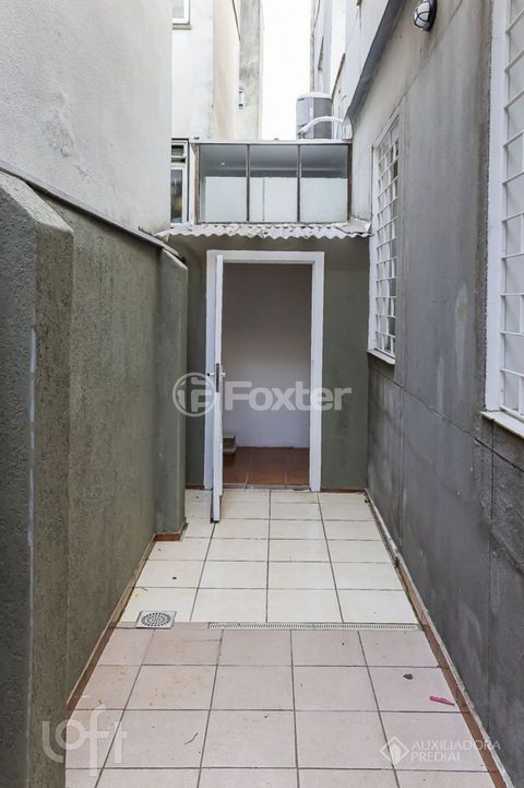 Image 6 - 931614