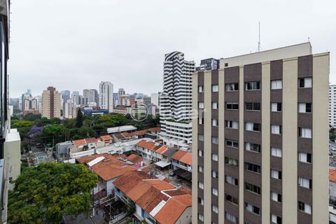 Image 14 - 931661