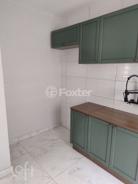 Image 3 - 931668