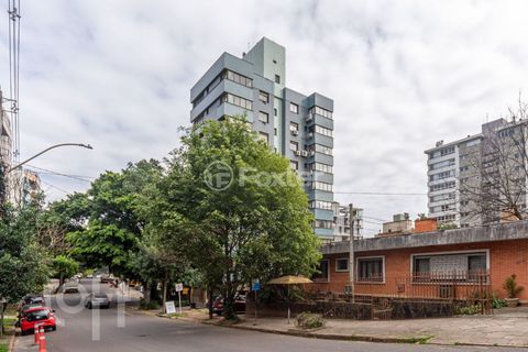 Image 15 - 931699