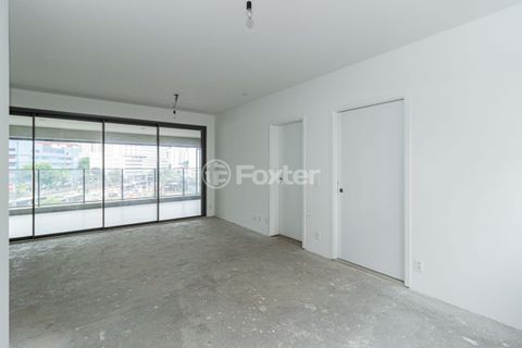Image 1 - 931703