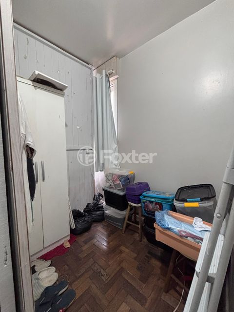 Image 3 - 931721