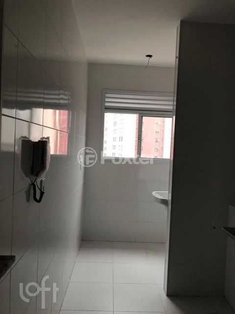 Image 2 - 931822