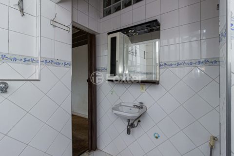 Image 9 - 931857
