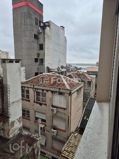 Image 3 - 931872