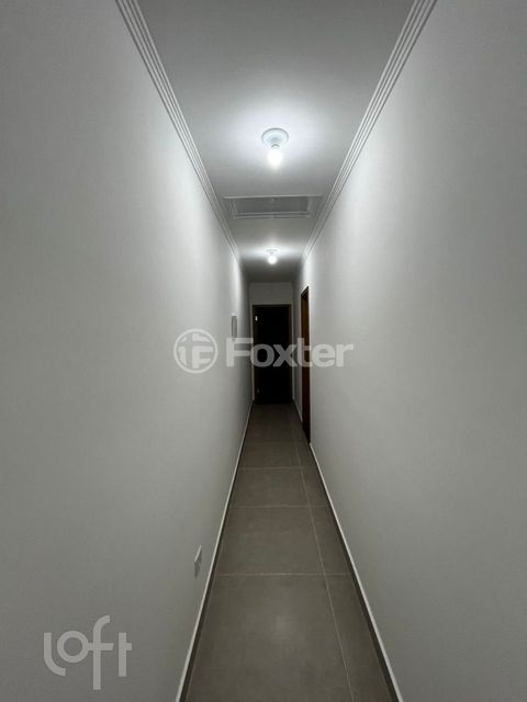 Image 17 - 931899