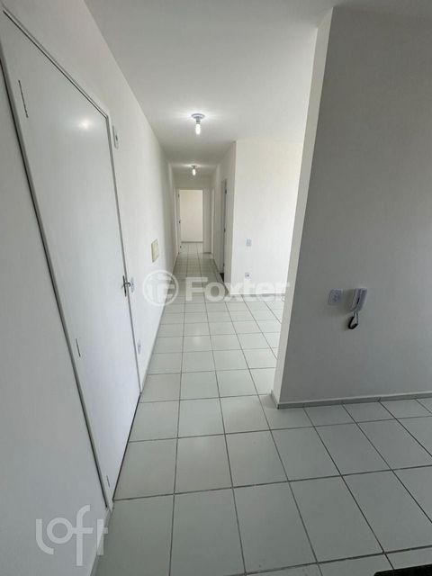 Image 5 - 931907