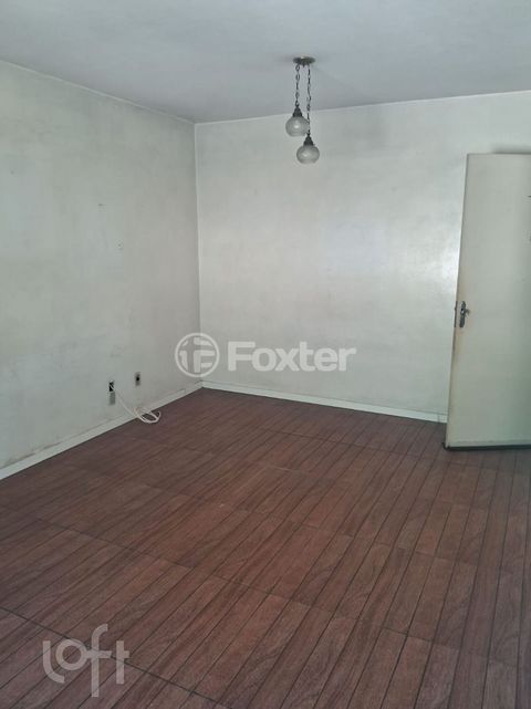 Image 3 - 931926
