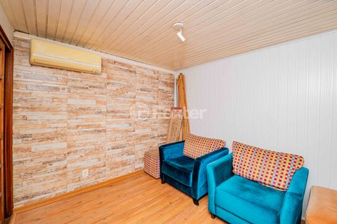Image 3 - 931950