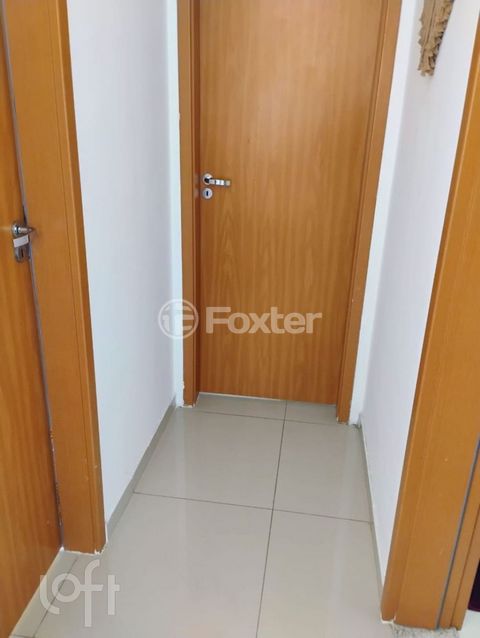 Image 3 - 931957