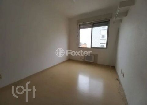Image 3 - 931983
