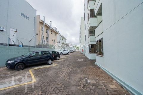 Image 19 - 931986