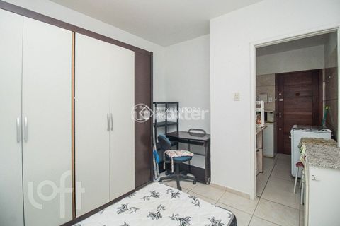 Image 3 - 932155