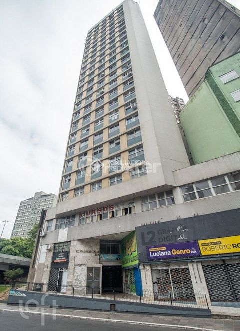 Image 4 - 932155