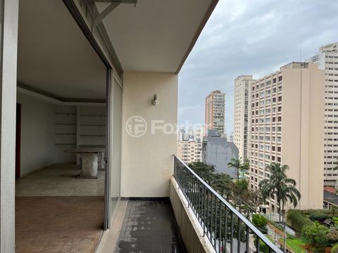 Image 8 - 932283