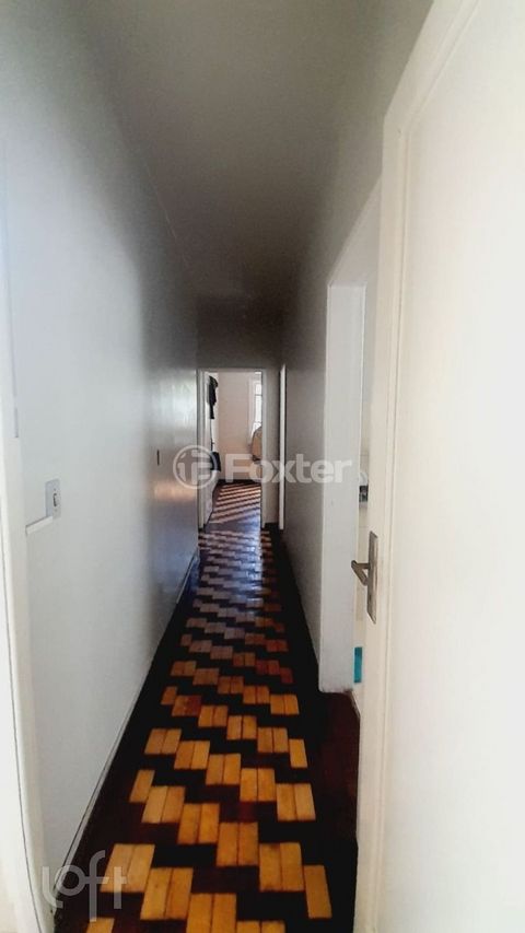 Image 8 - 932291