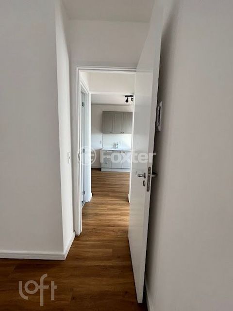 Image 3 - 932336