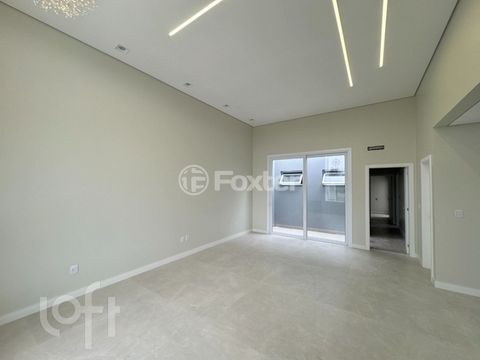 Image 7 - 932344