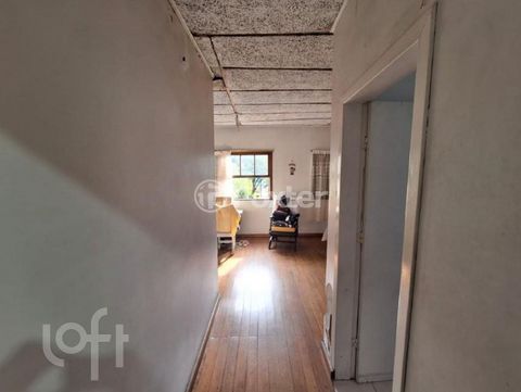 Image 3 - 932351