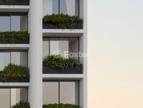 Image 4 - 932417