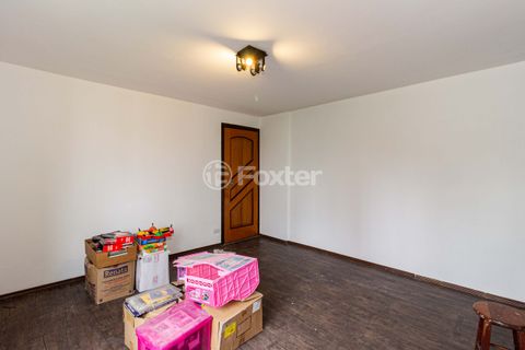 Image 3 - 932435