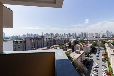 Image 19 - 932472
