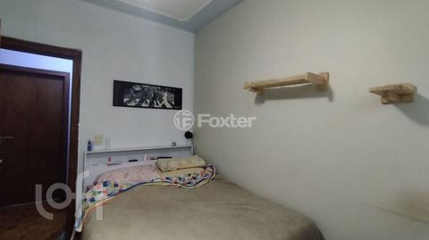 Image 3 - 932498