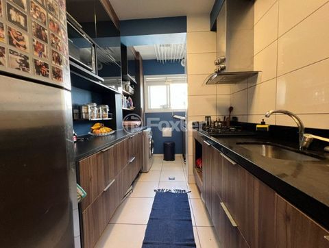 Image 8 - 932502
