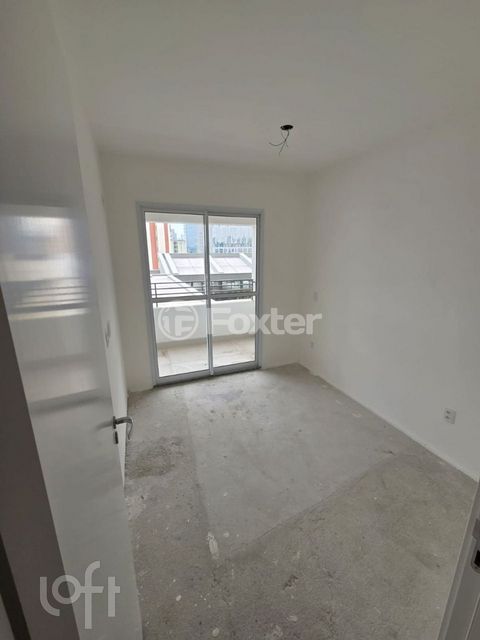 Image 4 - 932519