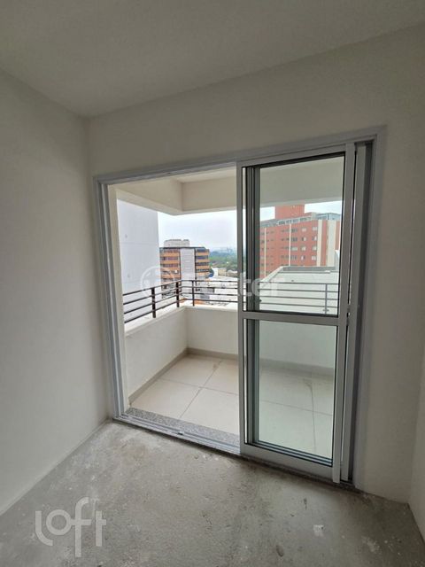 Image 3 - 932519